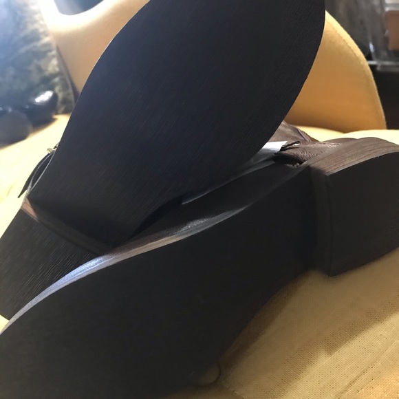 Bucco Tall Brown Boots - Picture 5 of 6